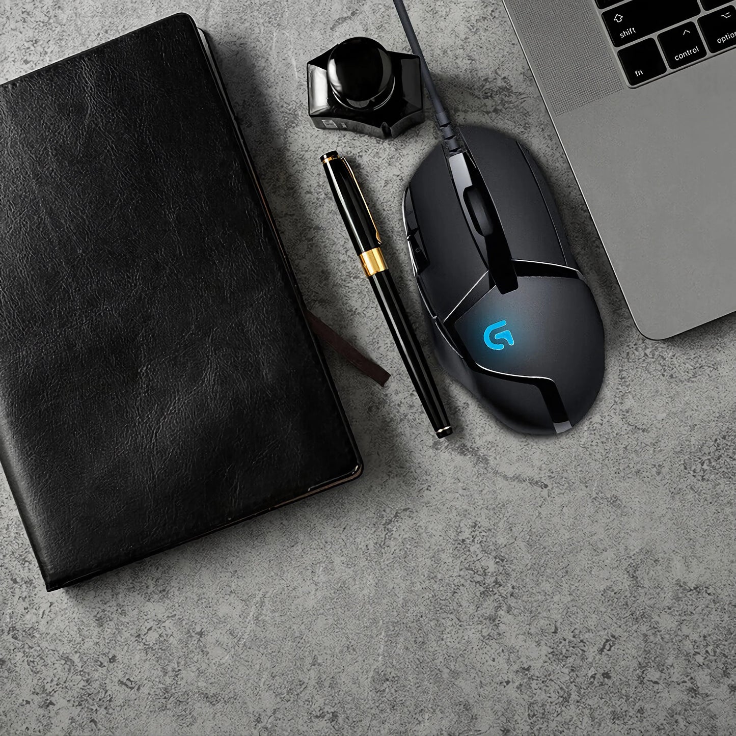Logitech G402 Wired Gaming Mouse – Macro, CSGO Ready