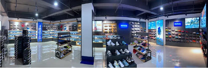 Bestselling Mens Lightweight Breathable Casual Sports Sneakers Comfort Walking Wide Toe Box Shoes