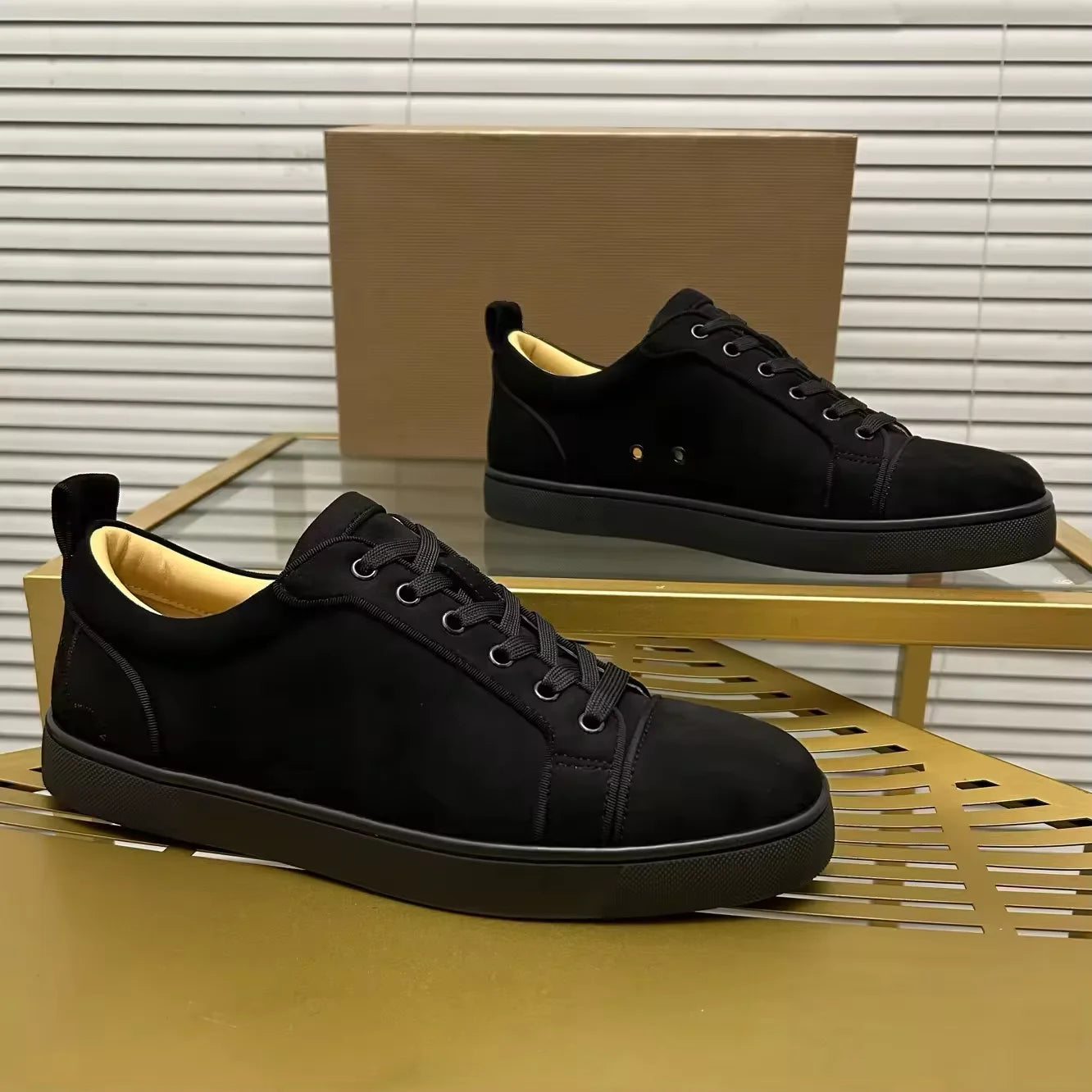 High-quality Men's and Women's Red-soled Sports Shoes with Anti-slip Properties Trendy Design Red Bottoms for Men Shoes