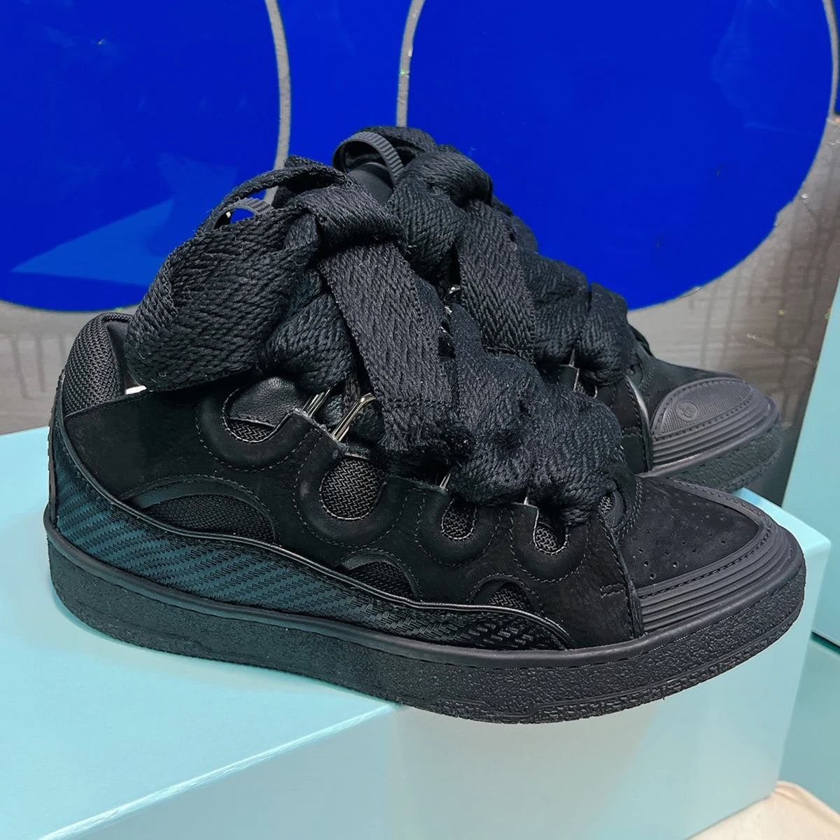 Men's Top Quality Retro Board Shoes Designer LANV Thick Tongue Colorful Matching Casual Leather Bread Sneakers