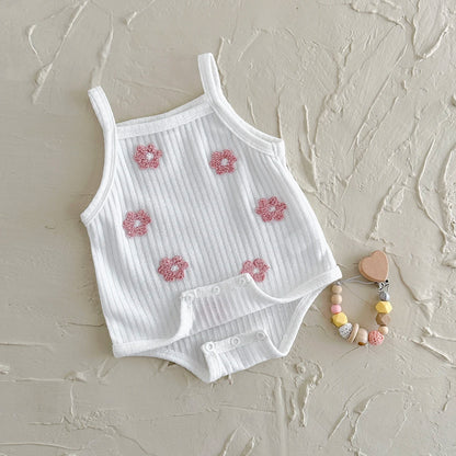 Ins Newborn Baby Girl Clothes Summer Suspenders Romper Triangle Jumpsuit Flower Embroidery Toddler Strap Bodysuit 0-18 Months