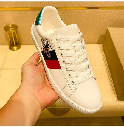 2026 Sneakers Men Bee Shoes High Quality Embroidery Men's Skateboard Shoes Comfortable Low Cut