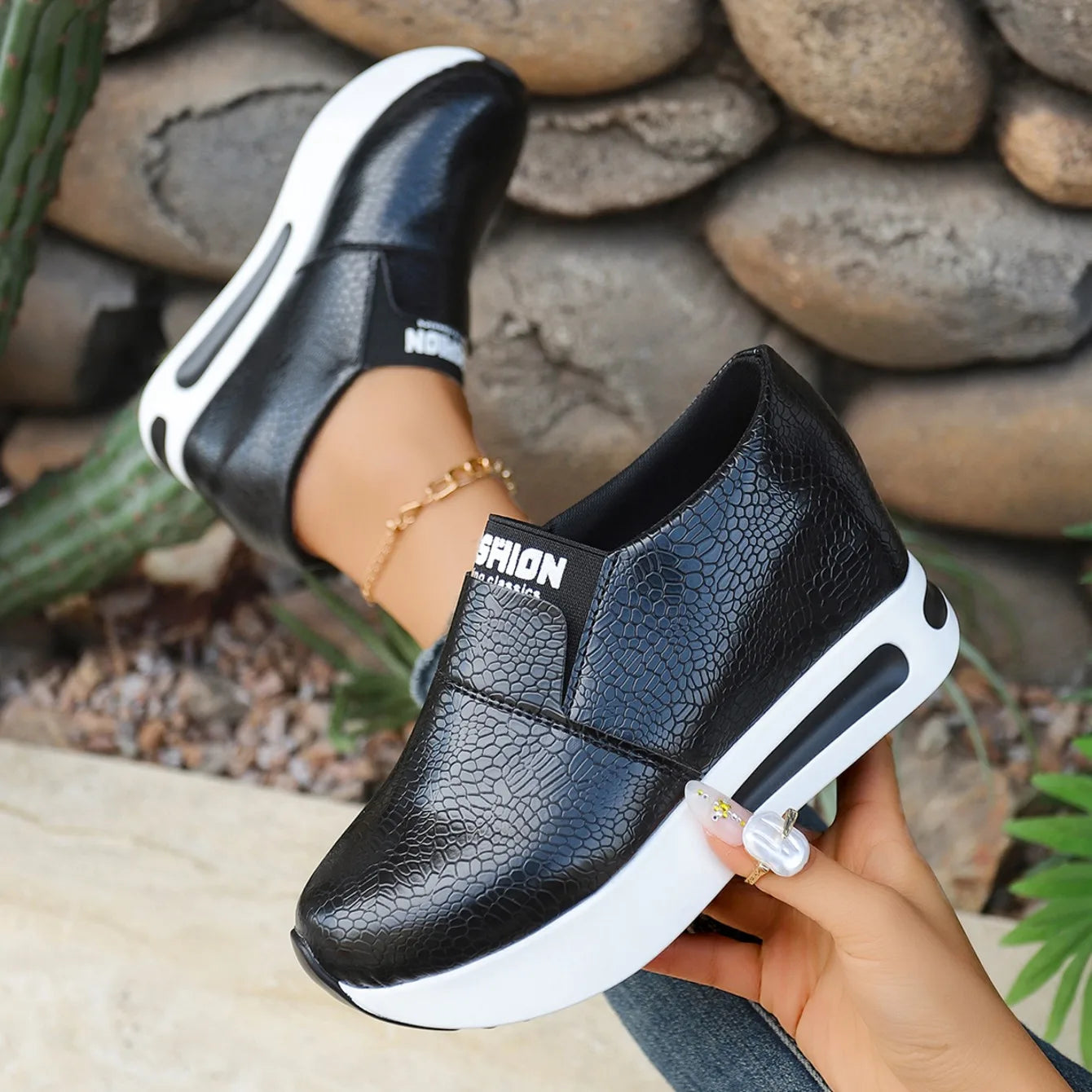 Women's Sneakers Spring Autumn Solid Color Comfortable Platform Walking Shoe Light Non-slip Thick-soled Low-top Shoes Zapatillas