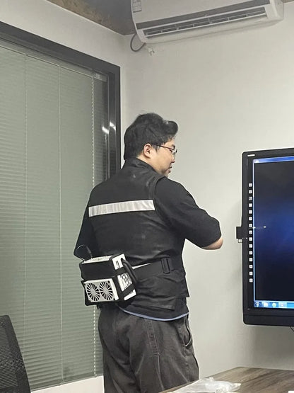 Summer Outdoor Air-Conditioning Jacket Multifunctional Water-Cooling Vest With DC Micro Compressor Clothing