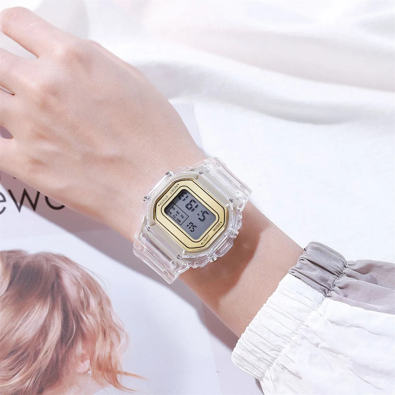 Fashion Men Women Watches Transparent Digital Sport Lover'S Gift Children Kid'S Wristwatch Female Clock Specification