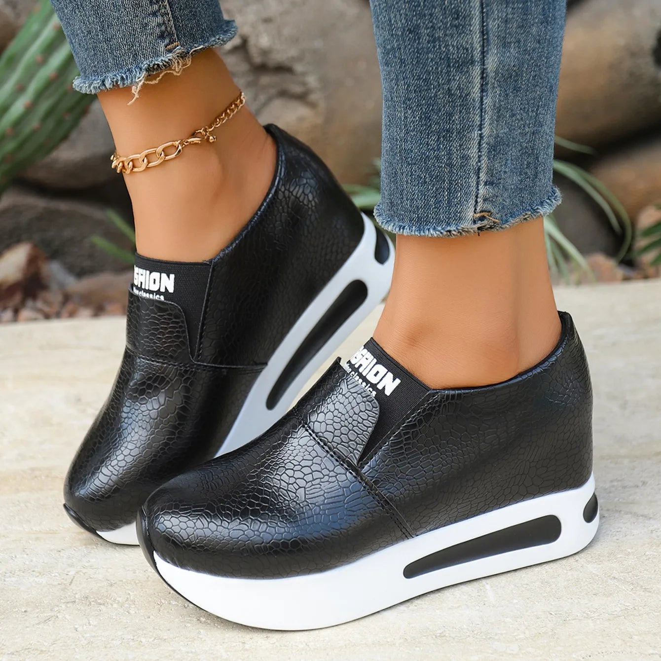 Women's Sneakers Spring Autumn Solid Color Comfortable Platform Walking Shoe Light Non-slip Thick-soled Low-top Shoes Zapatillas