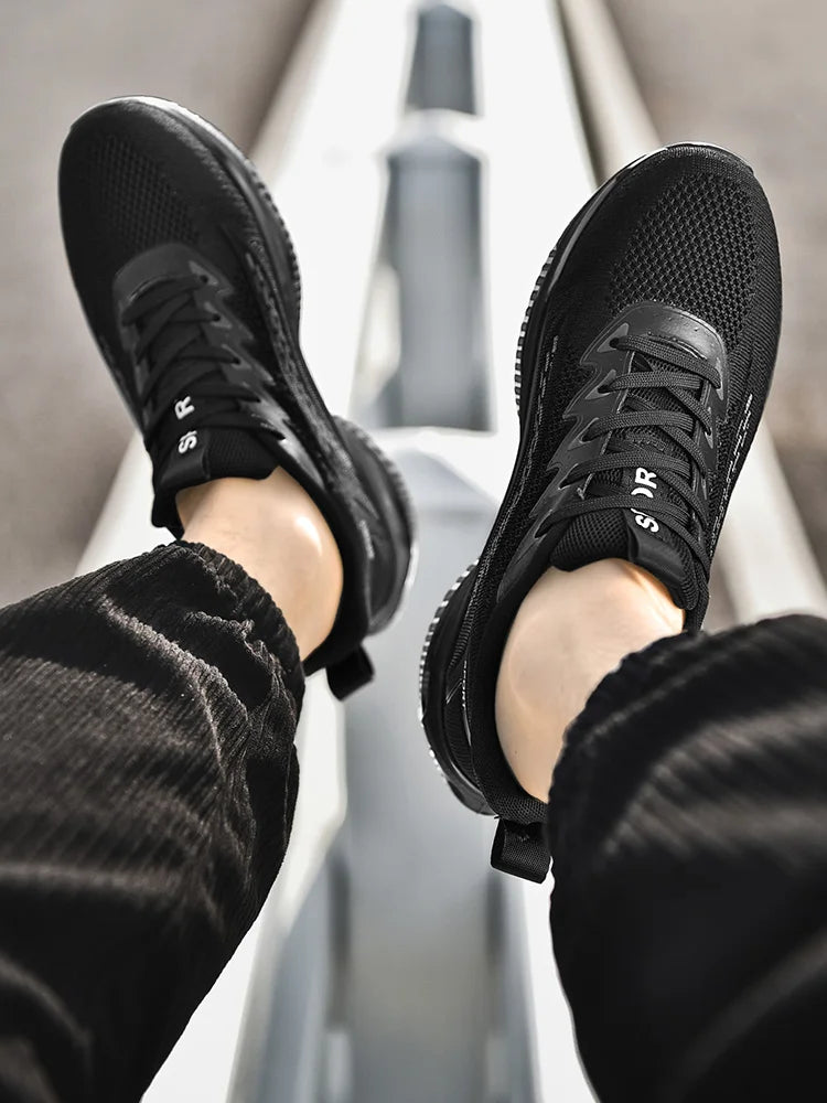 High Quality Sneakers Male Trend Black Platform Basketball Shoes Men Casual White Sport Walking Sneakers Men's Trainer 2025
