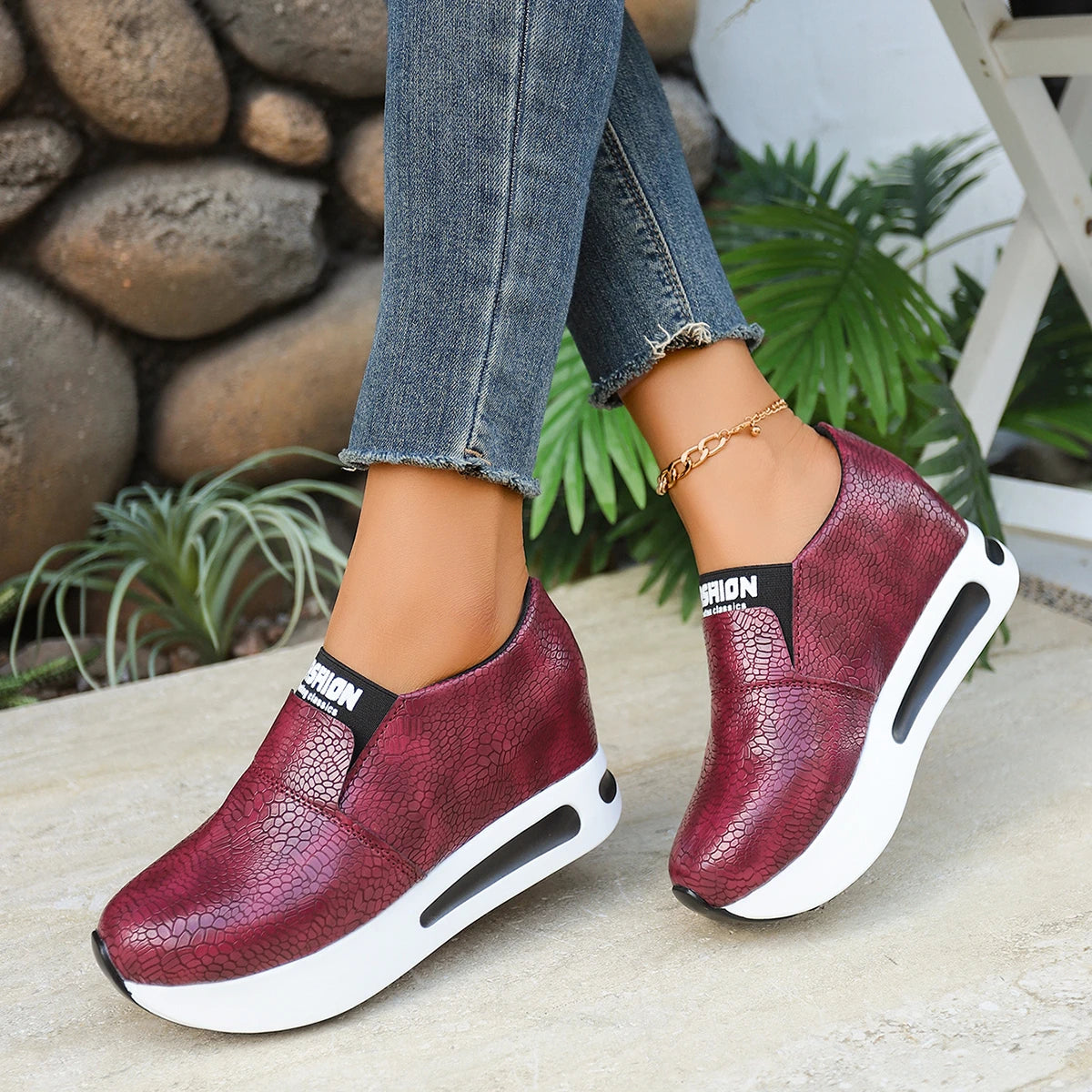 Women's Sneakers Spring Autumn Solid Color Comfortable Platform Walking Shoe Light Non-slip Thick-soled Low-top Shoes Zapatillas