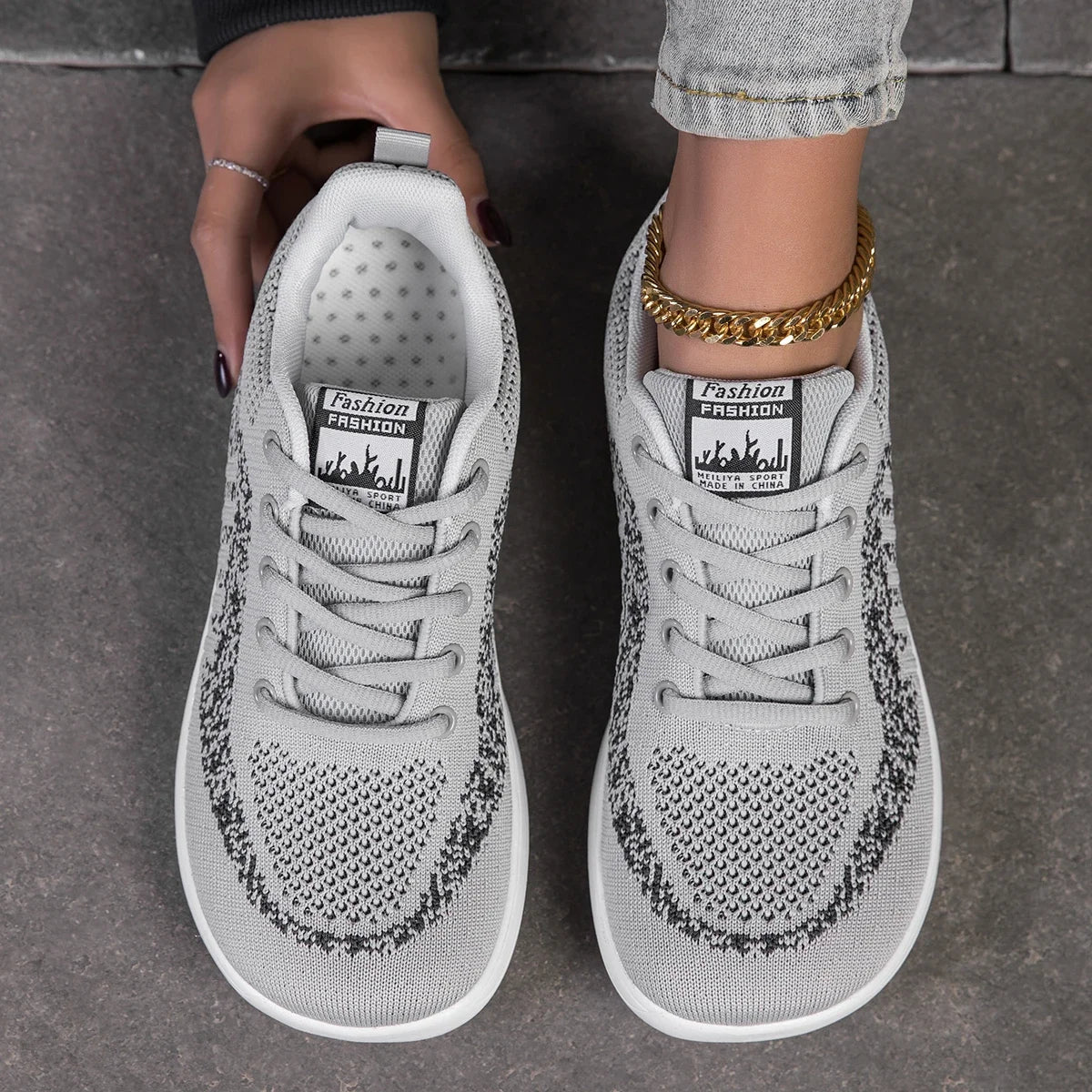 Sneakers Shoes For Woman Wide Barefoot Breathable Lace Up Flats Light Fashion Casual Outdoor Walking Loafers Women Shoes New