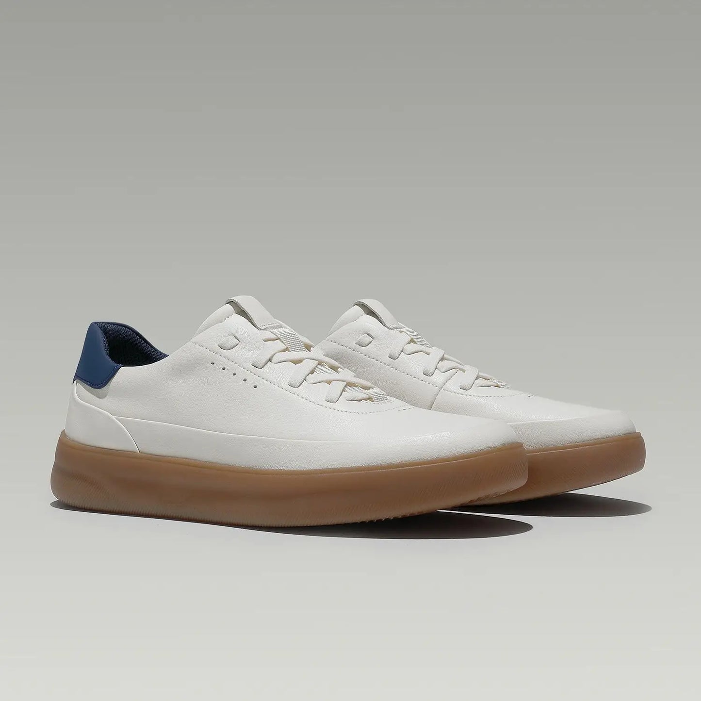 Skateboarding Sports Shoes Classic White Sneakers for Men Comfort Leather Sneakers Fashion Running Outdoor Casual Walking Shoe